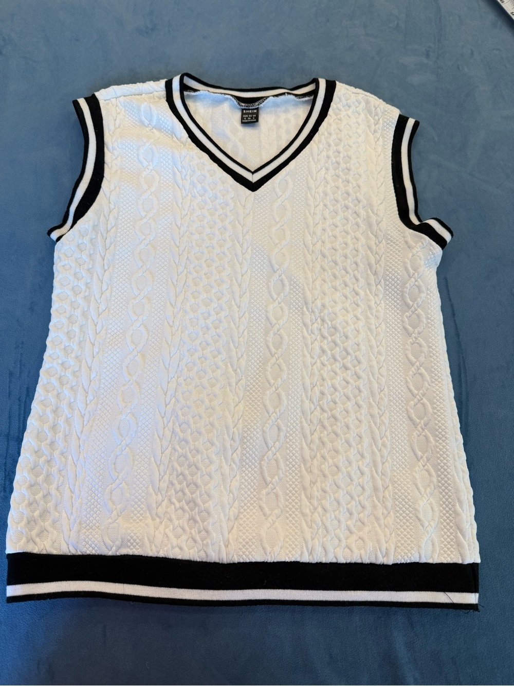 SHEIN Women's Cable-Knit Sweater Vest S White Black Contrast Trim V-Neck - Picture 2 of 9